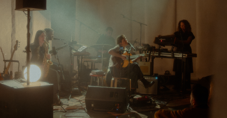 Luwten – Brut & Burgerweeshuis present — muziek in Deventer